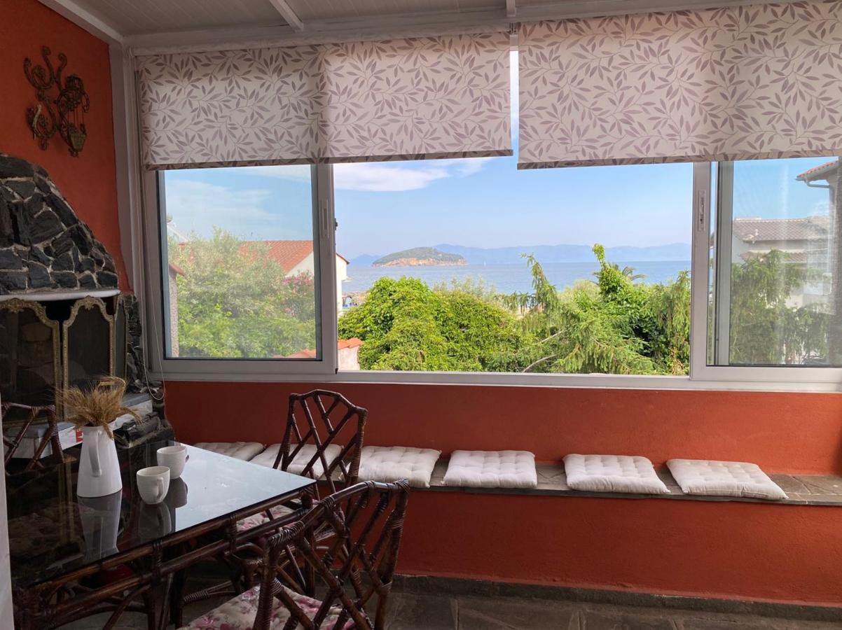 House By The Sea 2 Apartment Nea Iraklitsa Luaran gambar