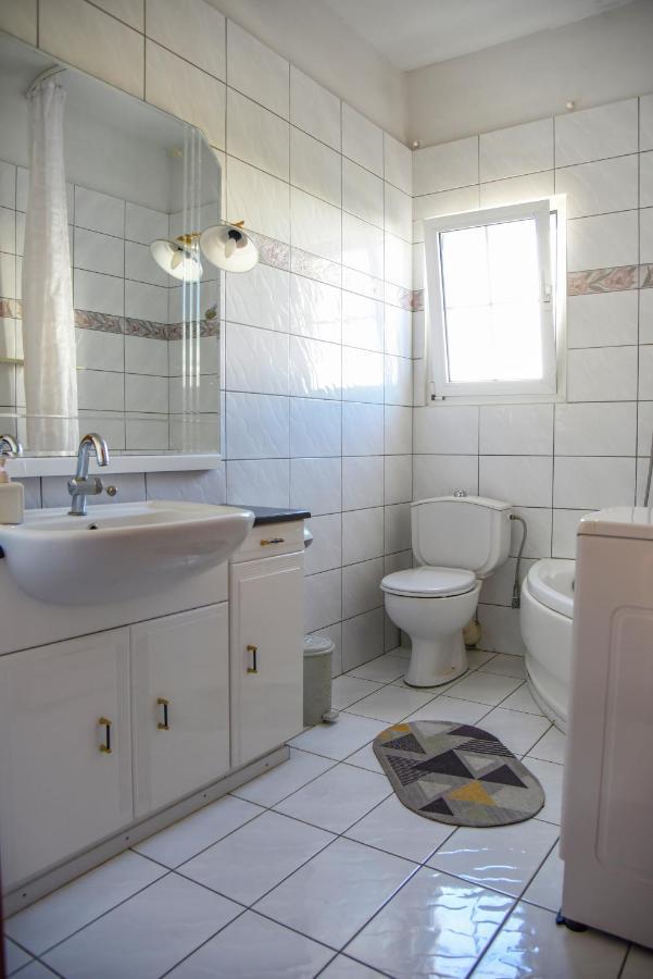 House By The Sea 2 Apartment Nea Iraklitsa Luaran gambar